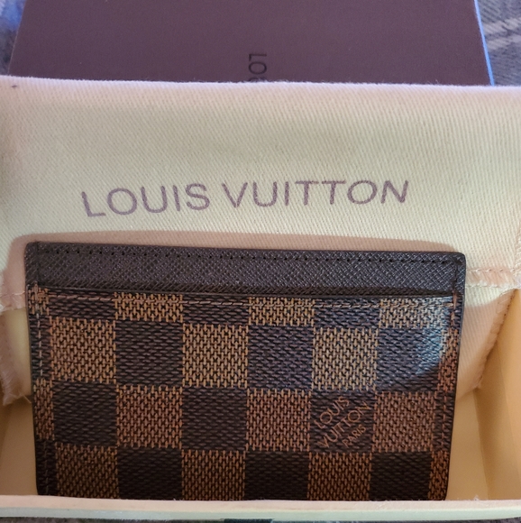 Louis Vuitton Accessories - Louis Vuitton Card Holder